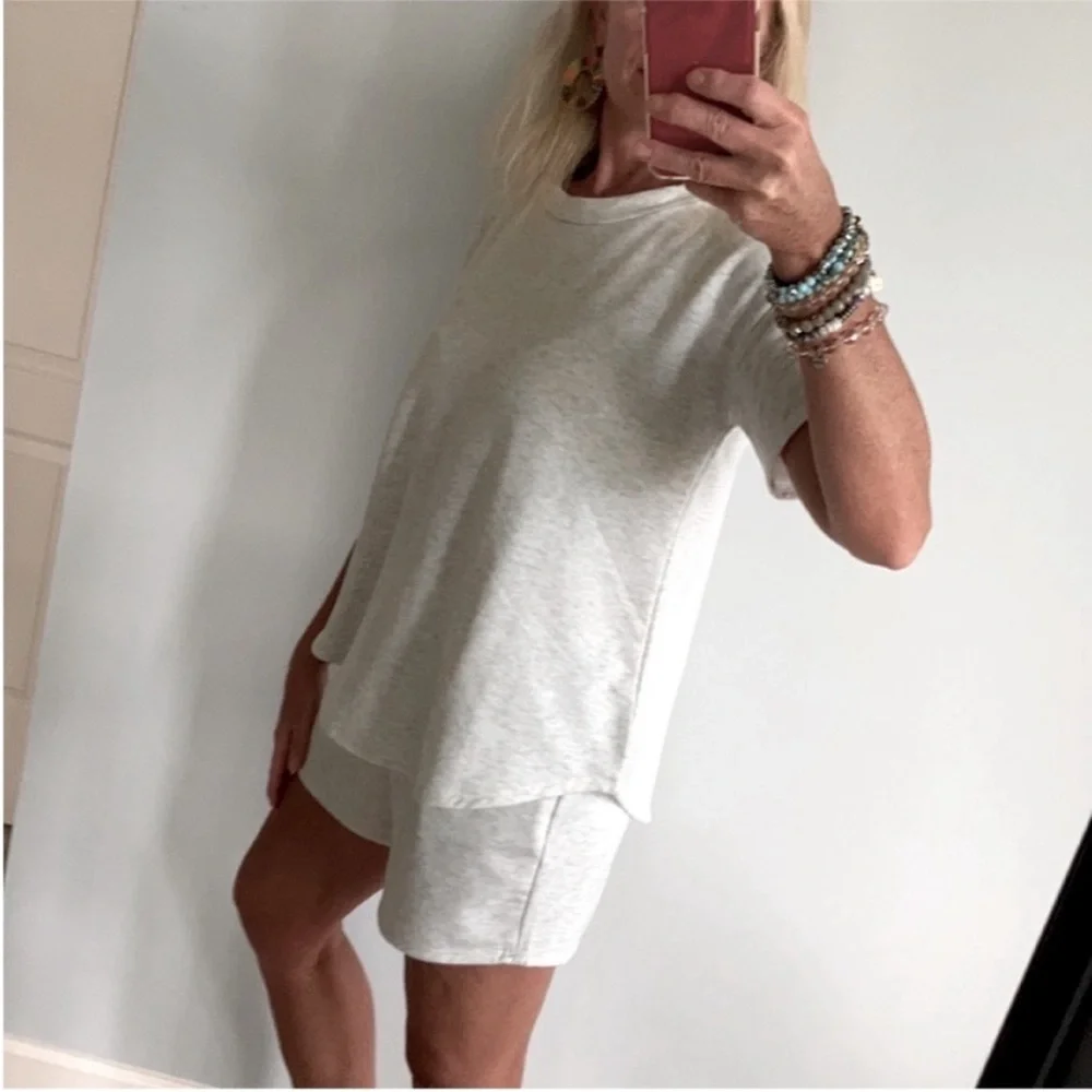 Light Heather Grey Top & Shorts Lounge Set - Picture 9 of 10
